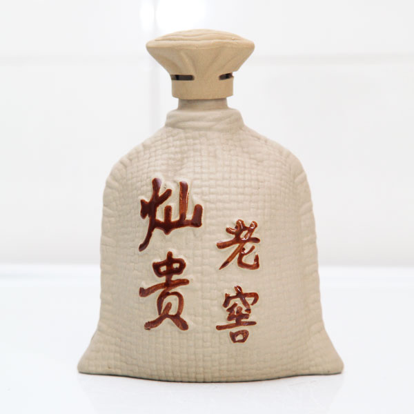 四川燦貴老窖素燒陶瓷酒瓶
