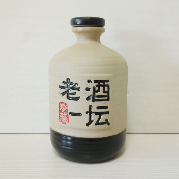 四川老酒一壇白色素烤陶瓷瓶