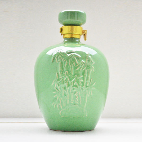 四川定制陶瓷酒瓶