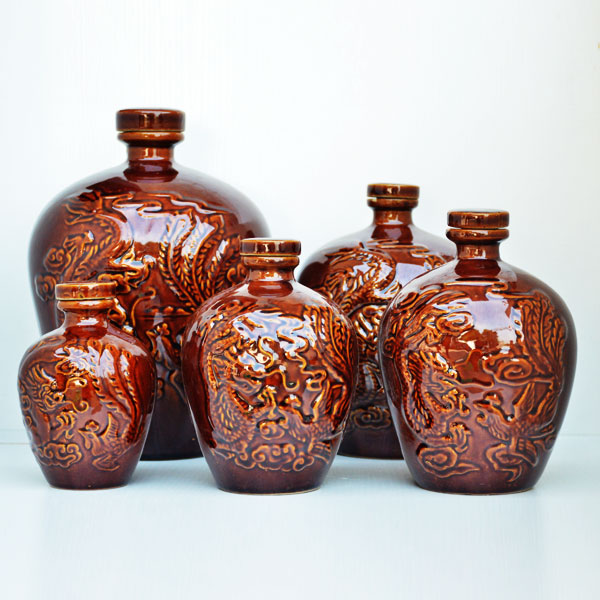 內蒙古通用龍鳳紋陶瓷酒瓶