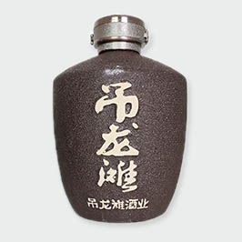 吊龍灘酒瓶